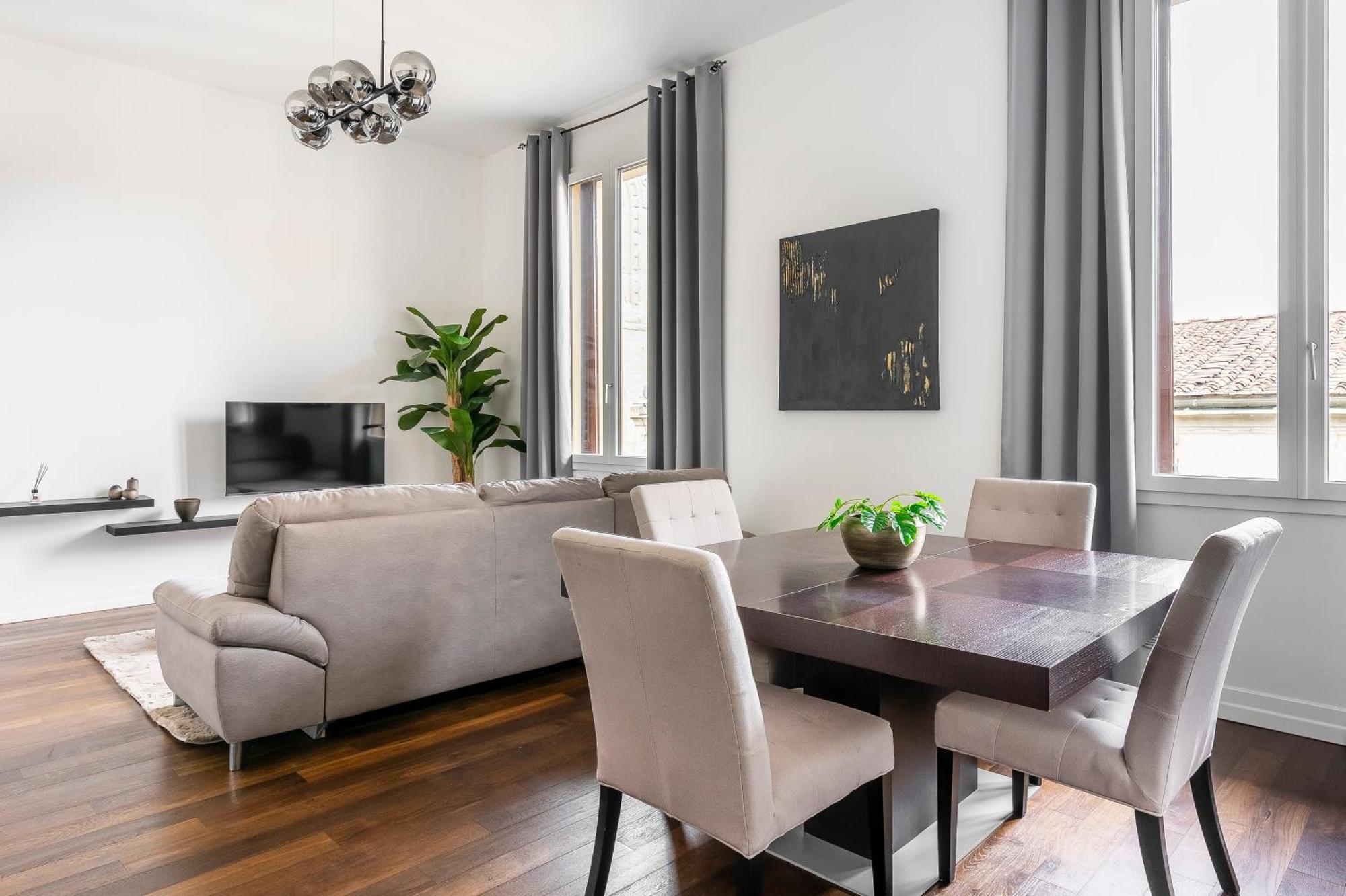 San Marco Black Appartamento Luxury Con Terrazzo E Parcheggio Su Richiesta Firenze Esterno foto