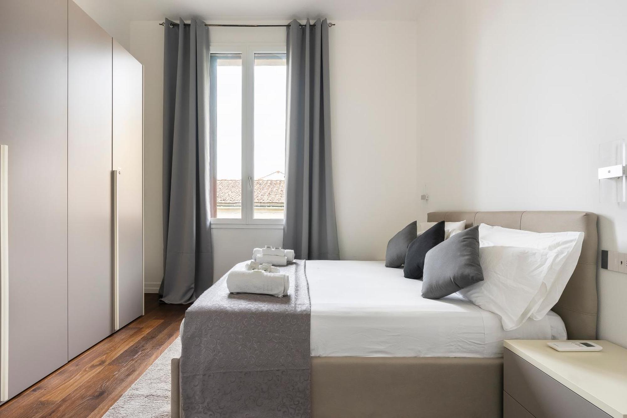 San Marco Black Appartamento Luxury Con Terrazzo E Parcheggio Su Richiesta Firenze Esterno foto